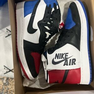 Women’s Jordan 1 rebel
